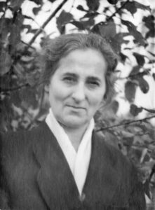 Рахиль Моисеевна Бернштейн, мать Вадима Межуева, начало 1960-х